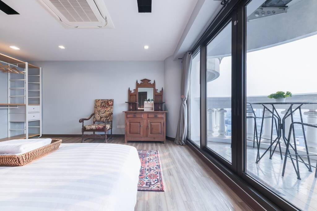 Central Bangkok, 5 Stars River View & Characteristic Decor エクステリア 写真