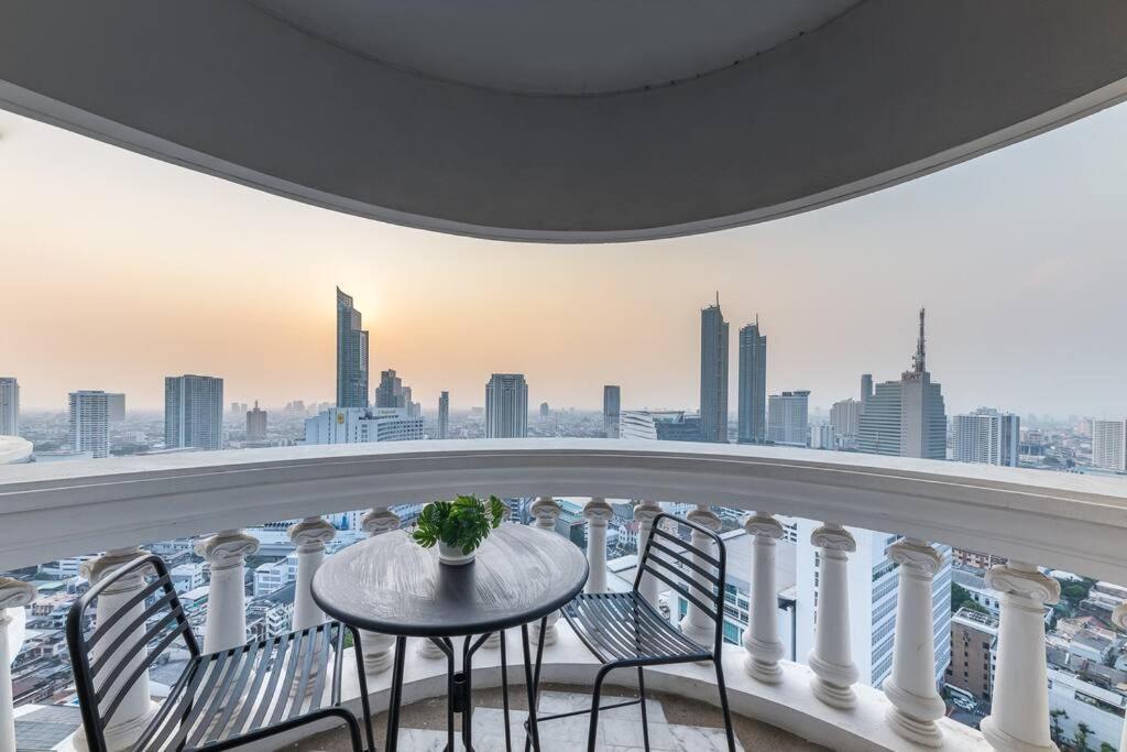 Central Bangkok, 5 Stars River View & Characteristic Decor エクステリア 写真